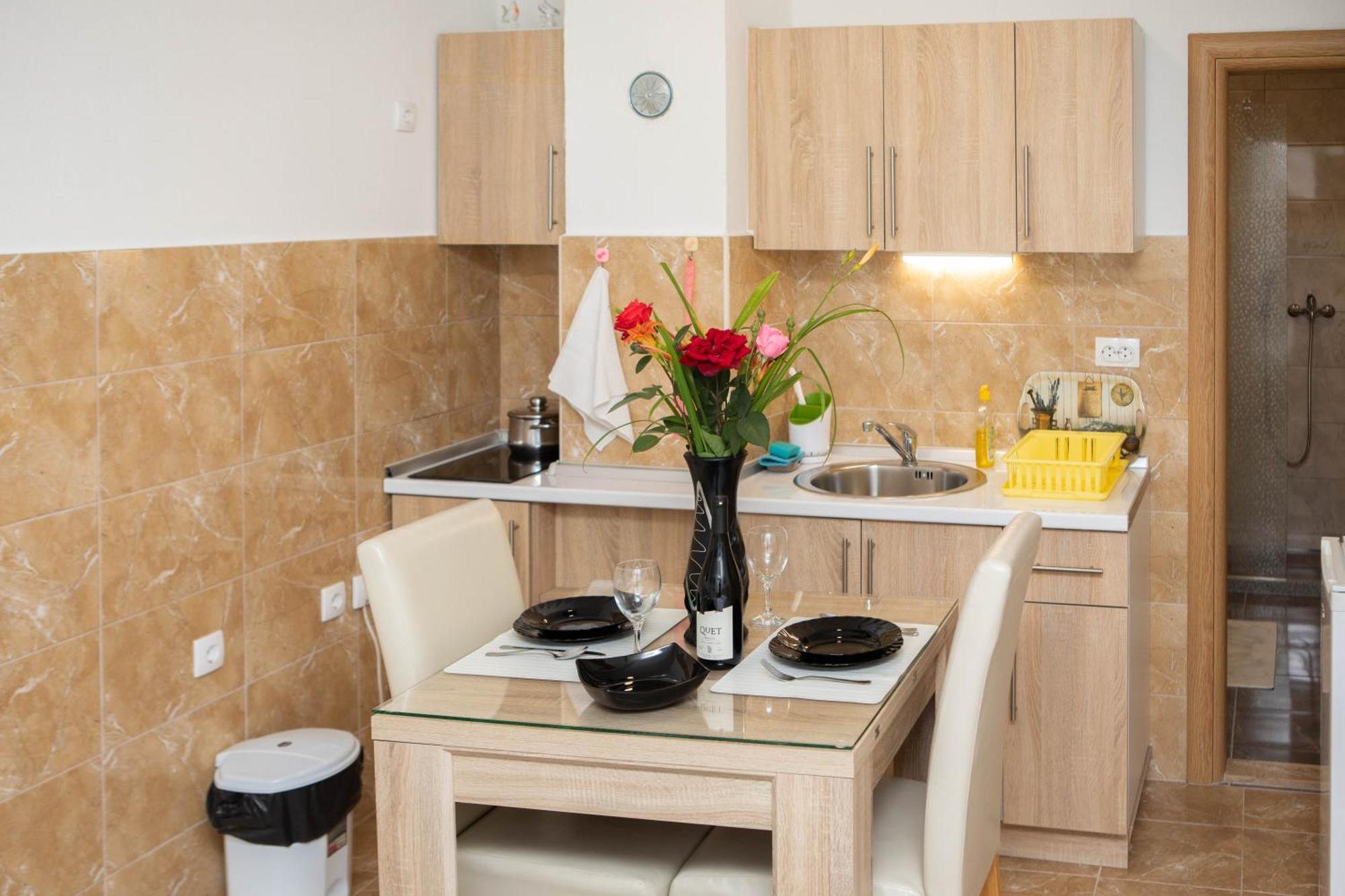 Apartmani Budimcic تريبينيي المظهر الخارجي الصورة
